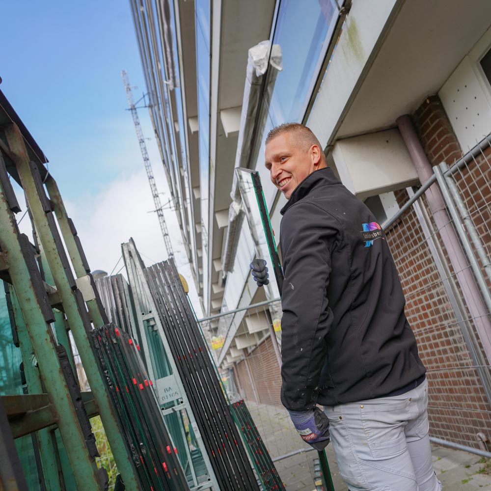 Gevelbeglazing Laan van Parijs. laan van Berlijn Haarlem Schildersbedrijf-BDS 9419